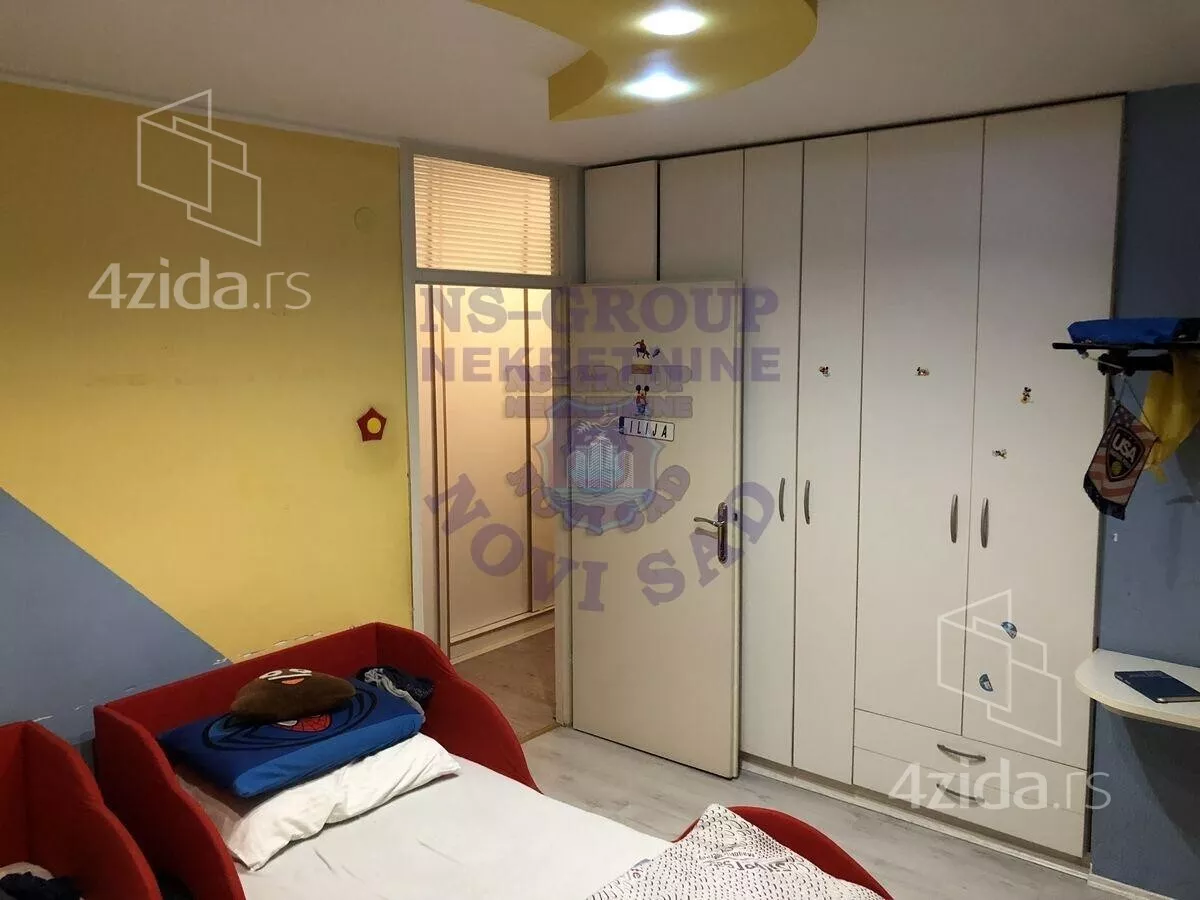 Troiposoban stan | 4zida