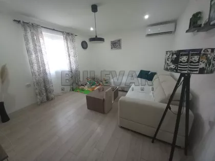 Zlatarska | 4zida.rs