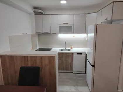 Majora Zorana Radosavljevića 213 | 4zida.rs