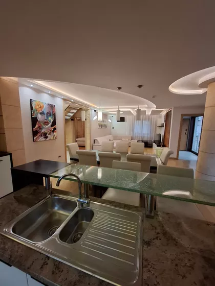 Bulevar Oslobođenja | 4zida.rs