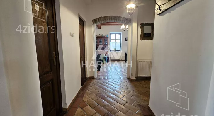 Turistički objekat | 4zida
