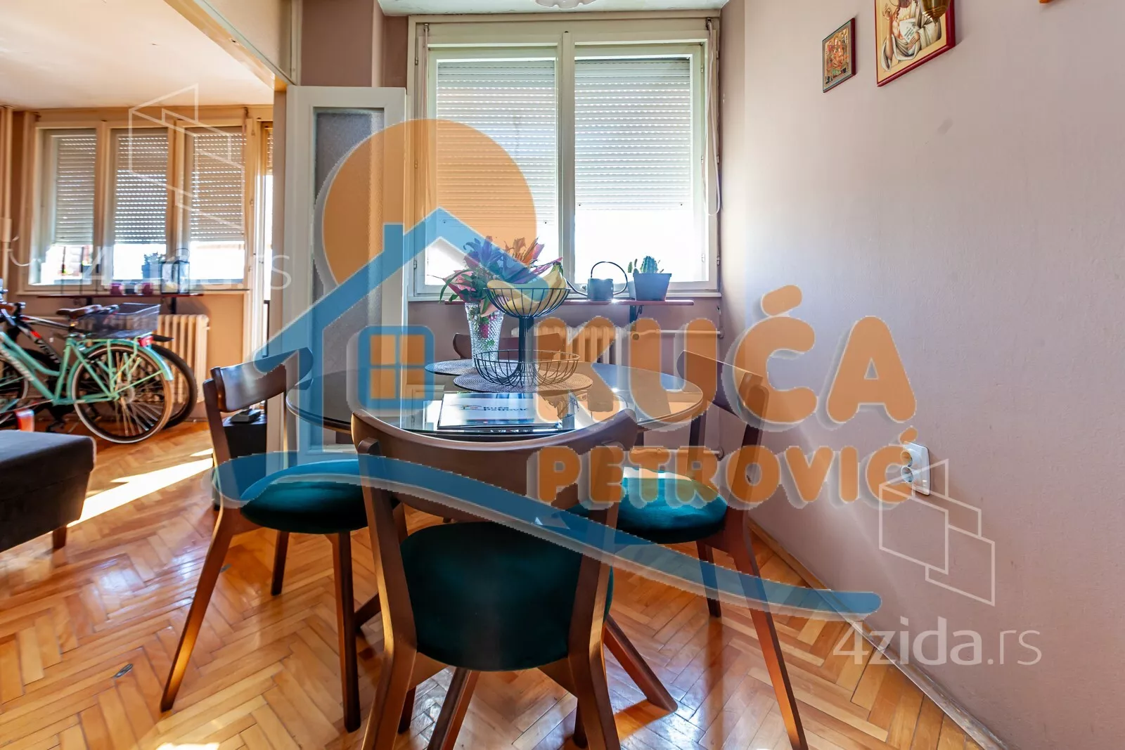 Dvoiposoban stan | 4zida