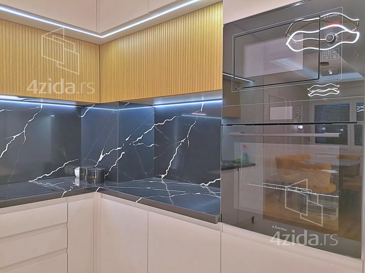 Troiposoban stan | 4zida