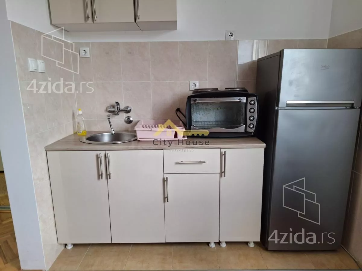 Garsonjera | 4zida