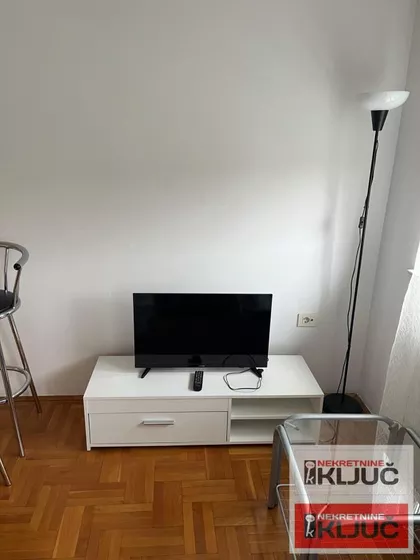 Grbavica | 4zida.rs