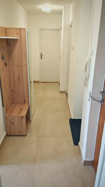 Kralja Milana Obrenovića 1 | 4zida.rs