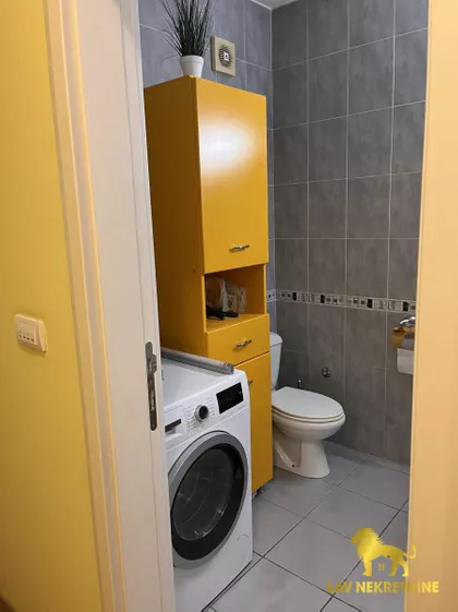 VOJVODE ŠUPLJIKCA | 4zida.rs