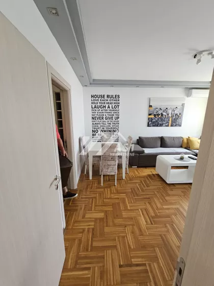 Janka Čmelika | 4zida.rs