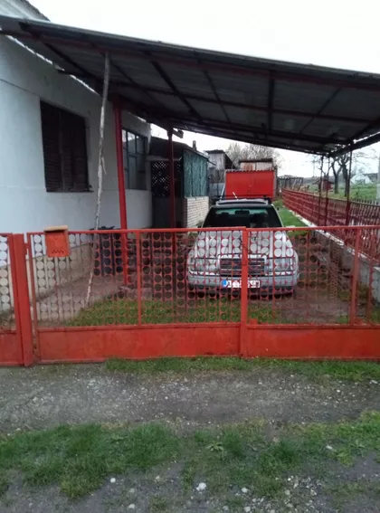 Donji Adrovac | 4zida.rs