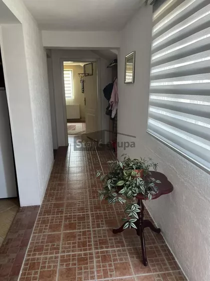 Svetosavska | 4zida.rs