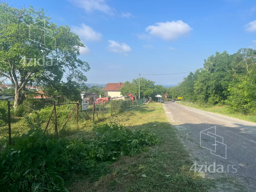 Plac | 4zida