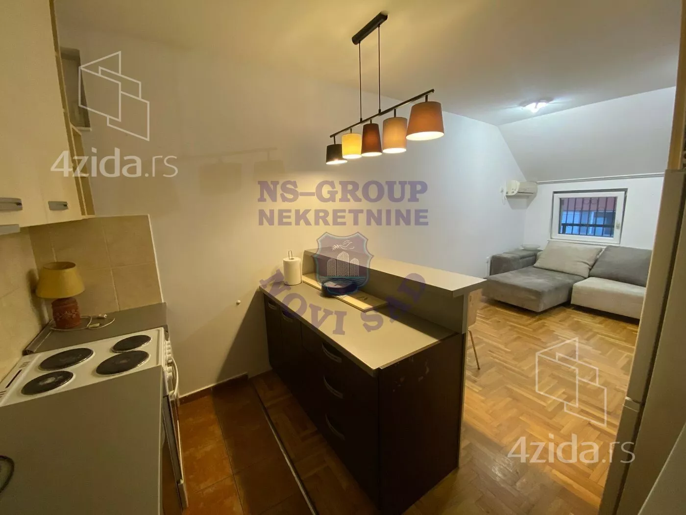 Dvoiposoban stan | 4zida