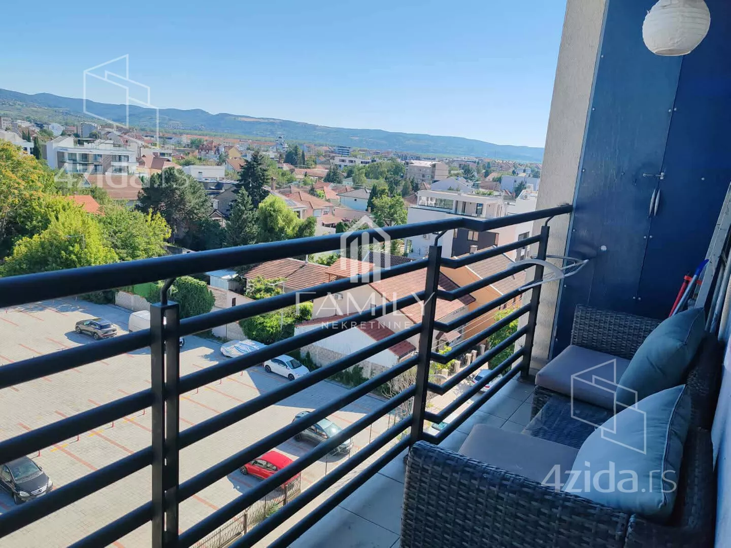 Troiposoban stan | 4zida