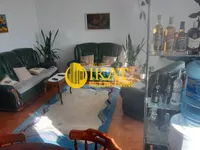 Gradske lokacije, Titel | 4zida.rs