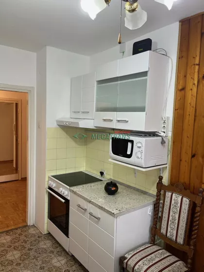 Balzakova | 4zida.rs