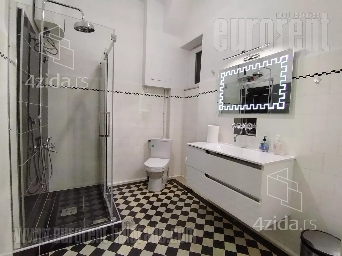 Petosoban stan | 4zida