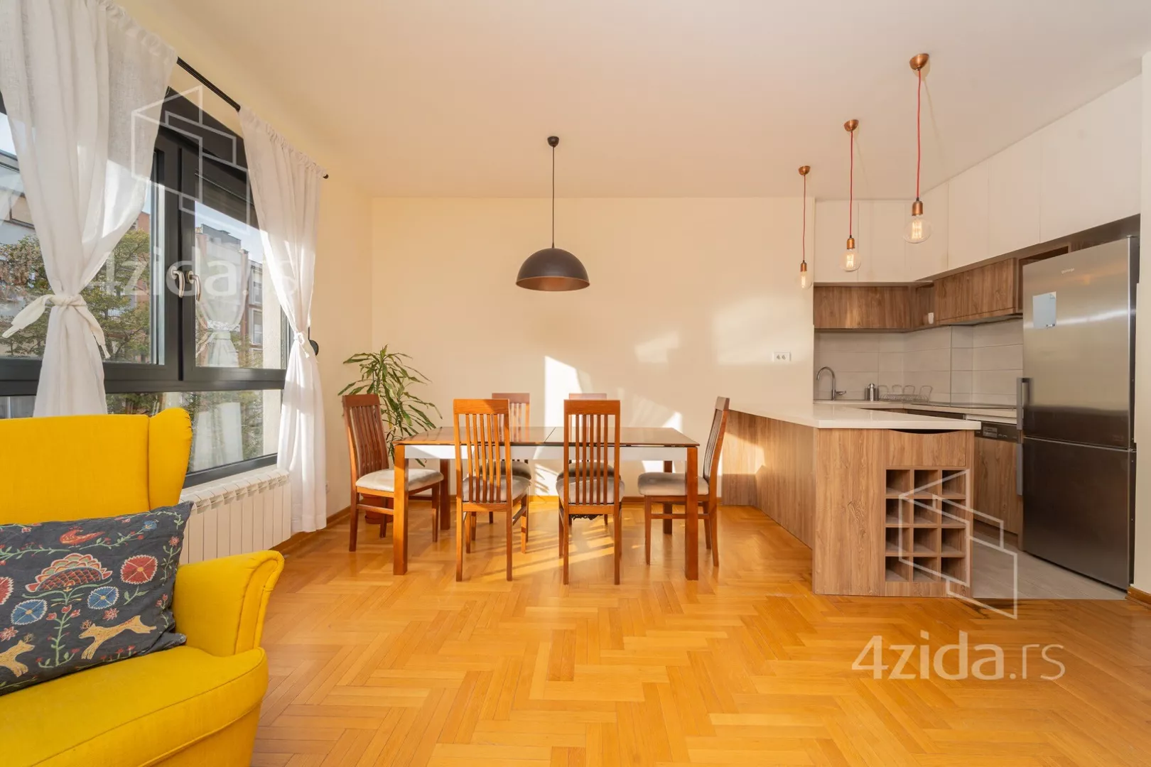 Trosoban stan | 4zida