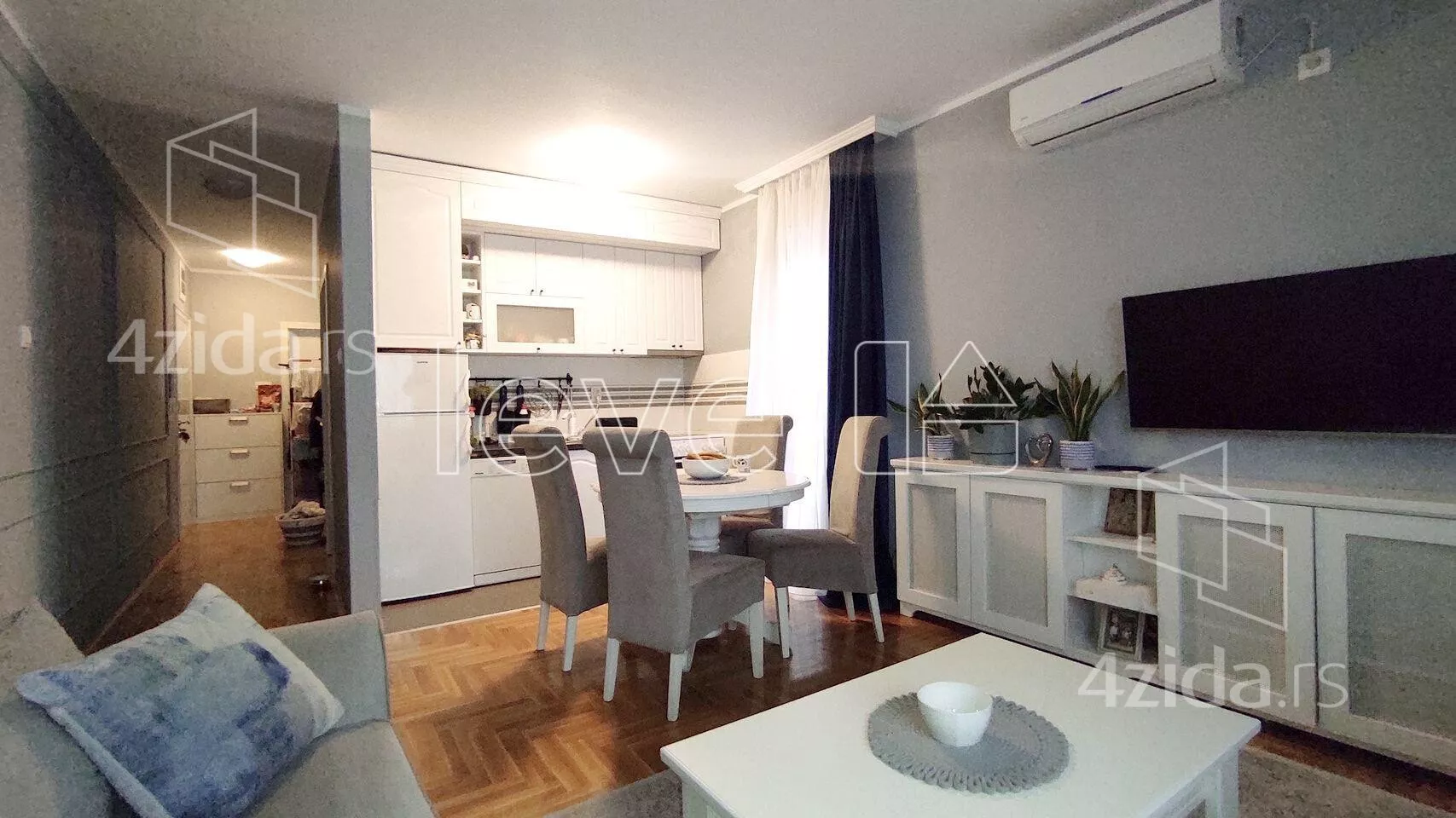 Dvoiposoban stan | 4zida