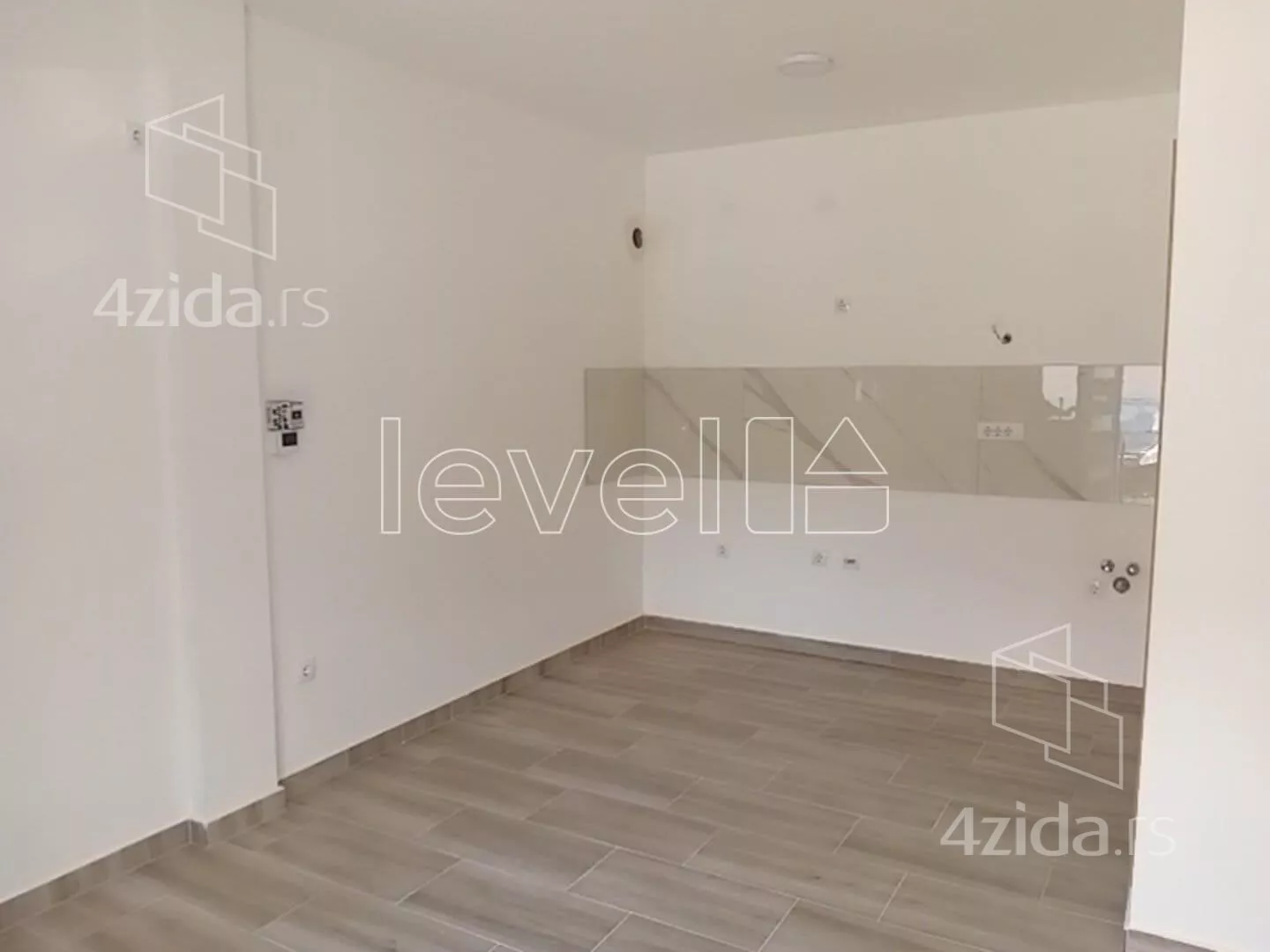 Garsonjera | 4zida