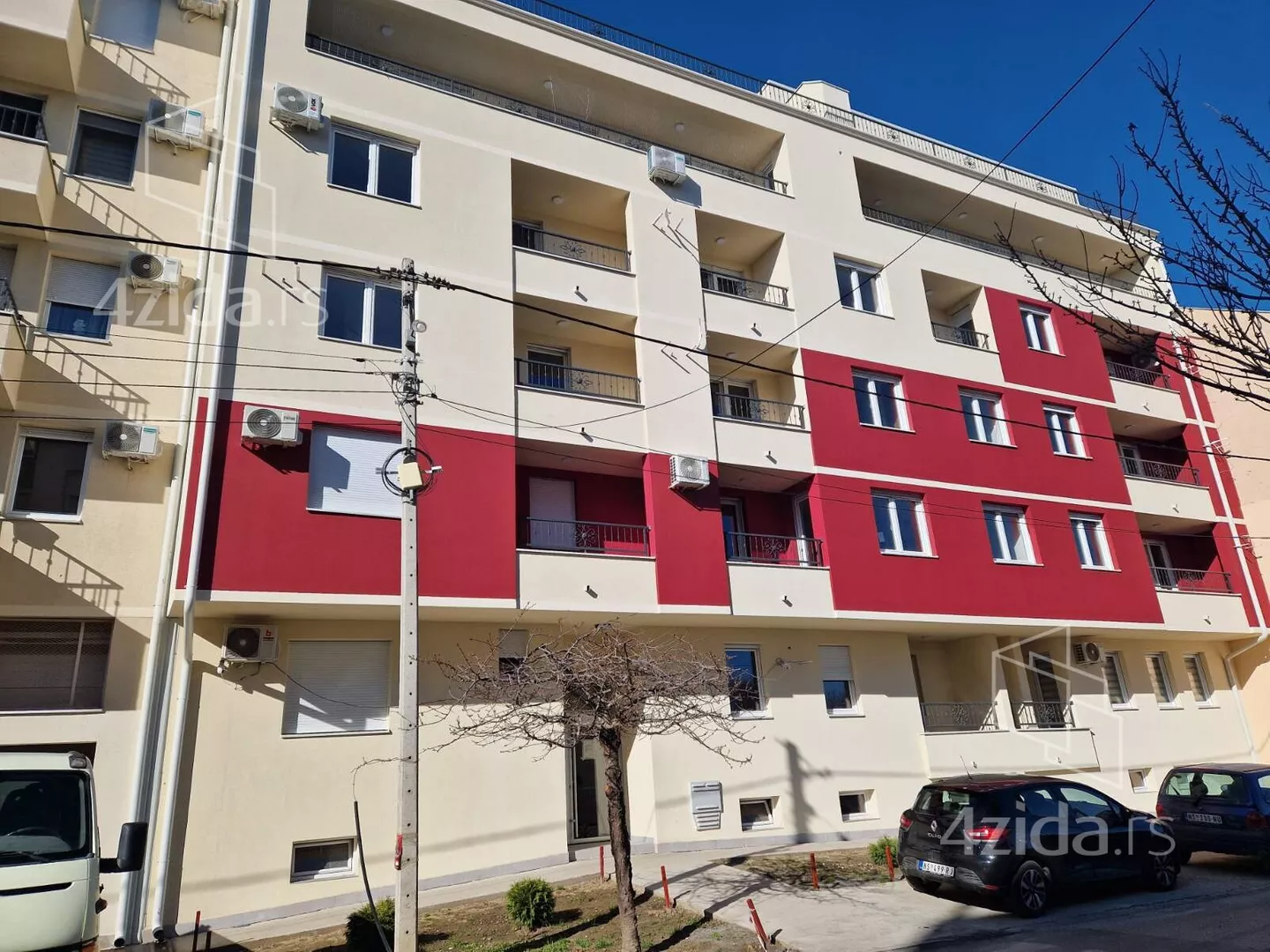 Jednoiposoban stan | 4zida