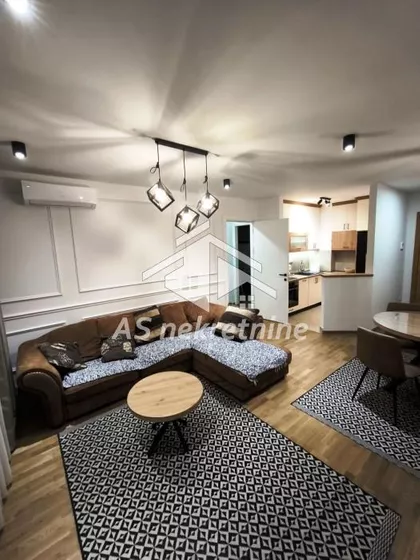 Južni Bulevar | 4zida.rs