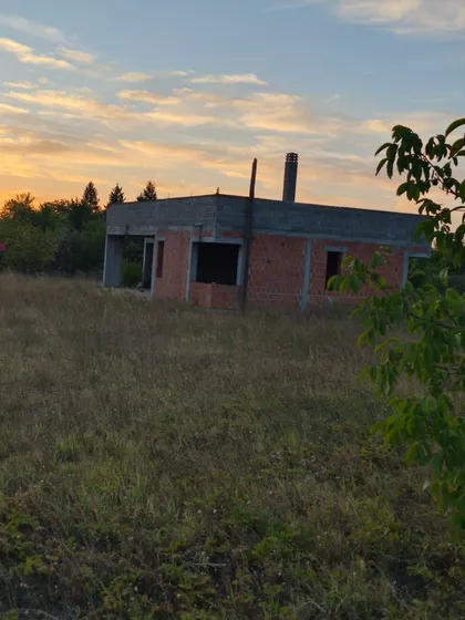 Karađorđevo Brdo | 4zida.rs
