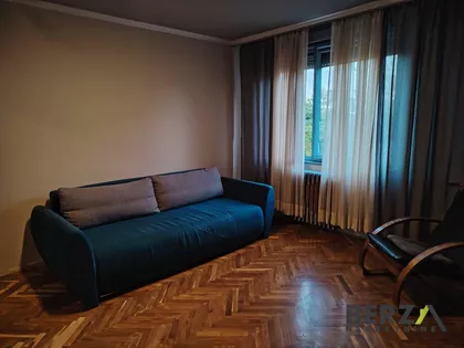 Železnička stanica | 4zida.rs