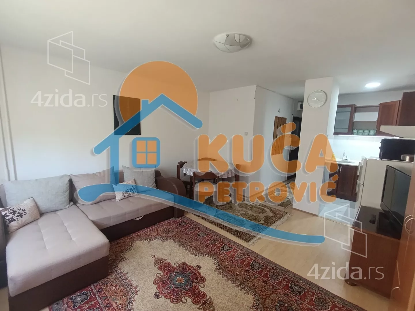Garsonjera | 4zida