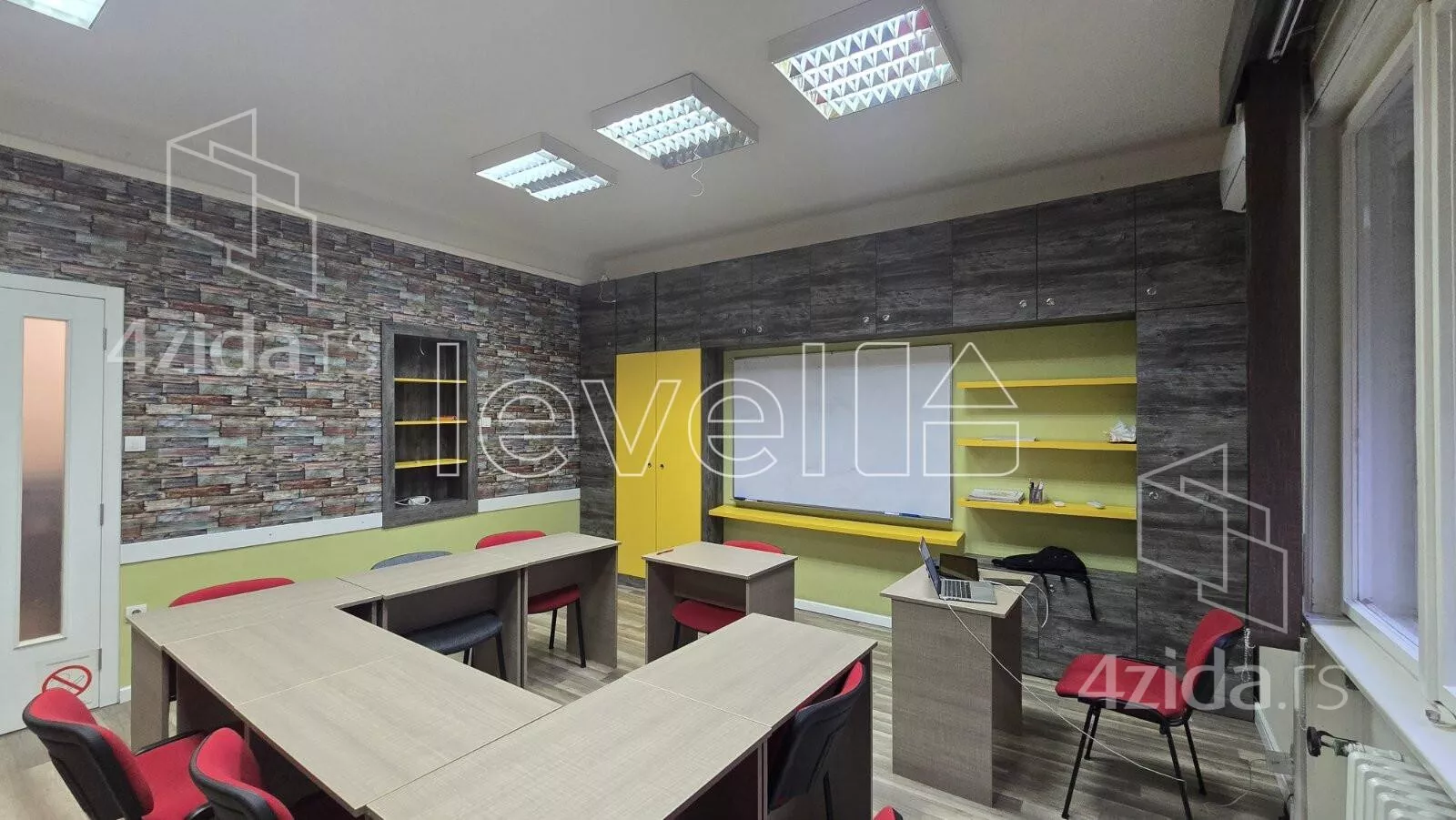 Petosoban stan | 4zida