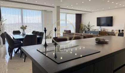 Sremska Kamenica | 4zida.rs