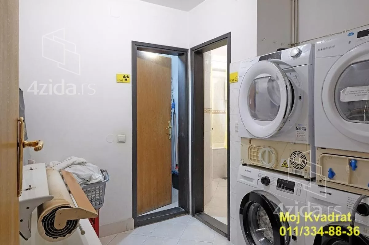 Šestosoban stan | 4zida