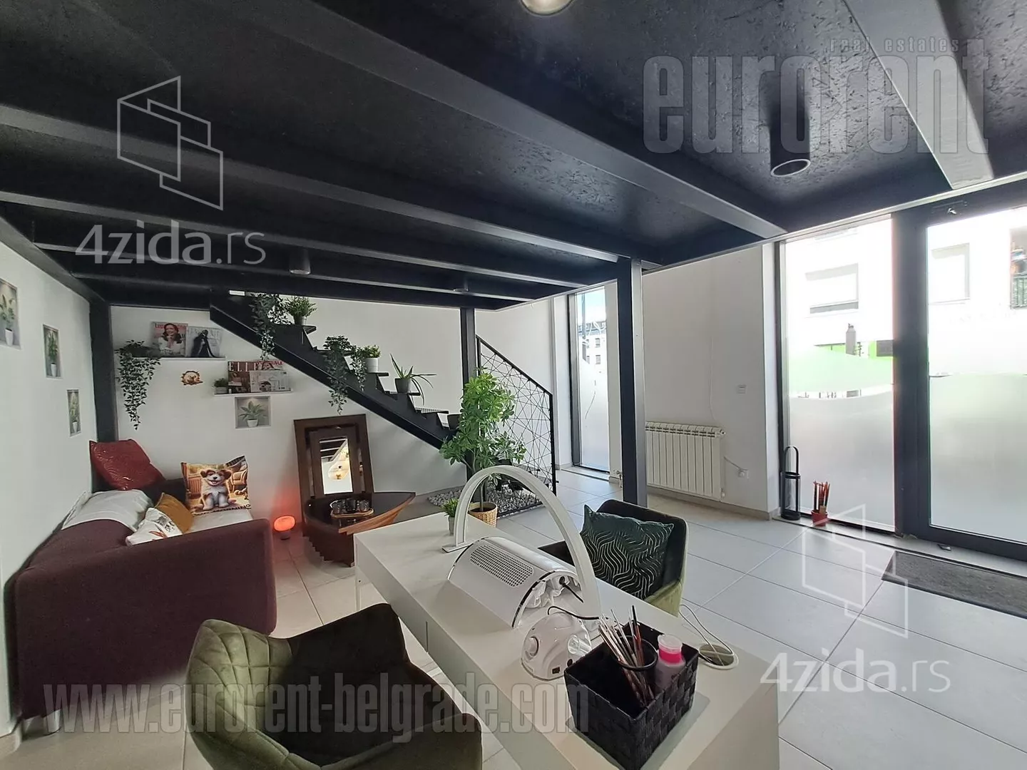 Lokal | 4zida