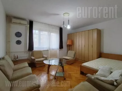 HILANDARSKA OKOLINA | 4zida.rs