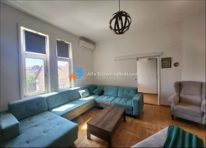 Klinički Centar | 4zida.rs