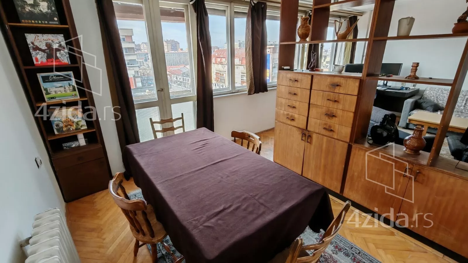 Četvoroiposoban stan | 4zida