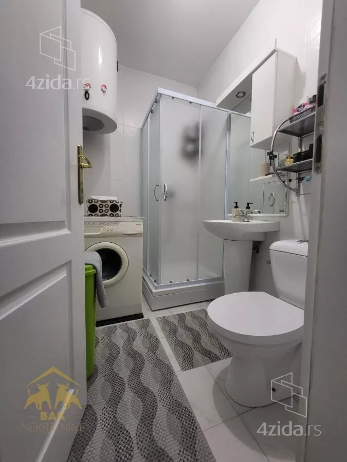 Garsonjera | 4zida