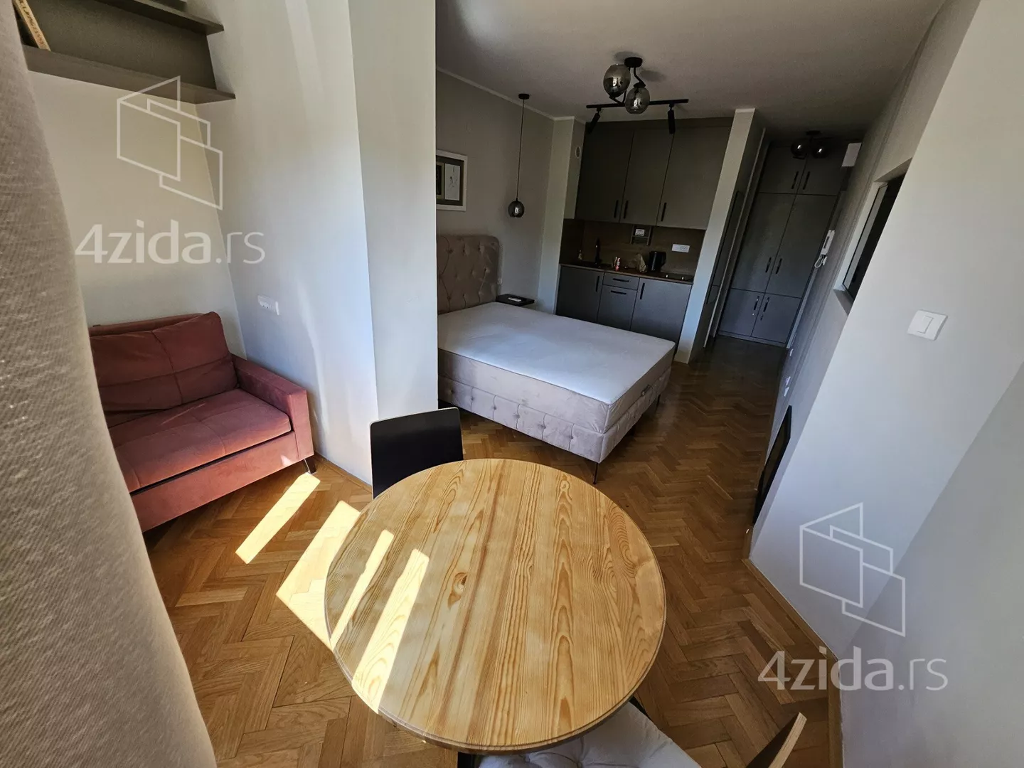 Garsonjera | 4zida