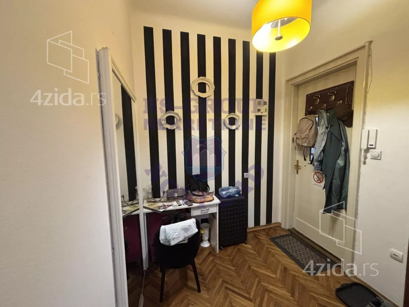 Garsonjera | 4zida
