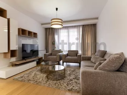 Crveni Krst Vračar | 4zida.rs