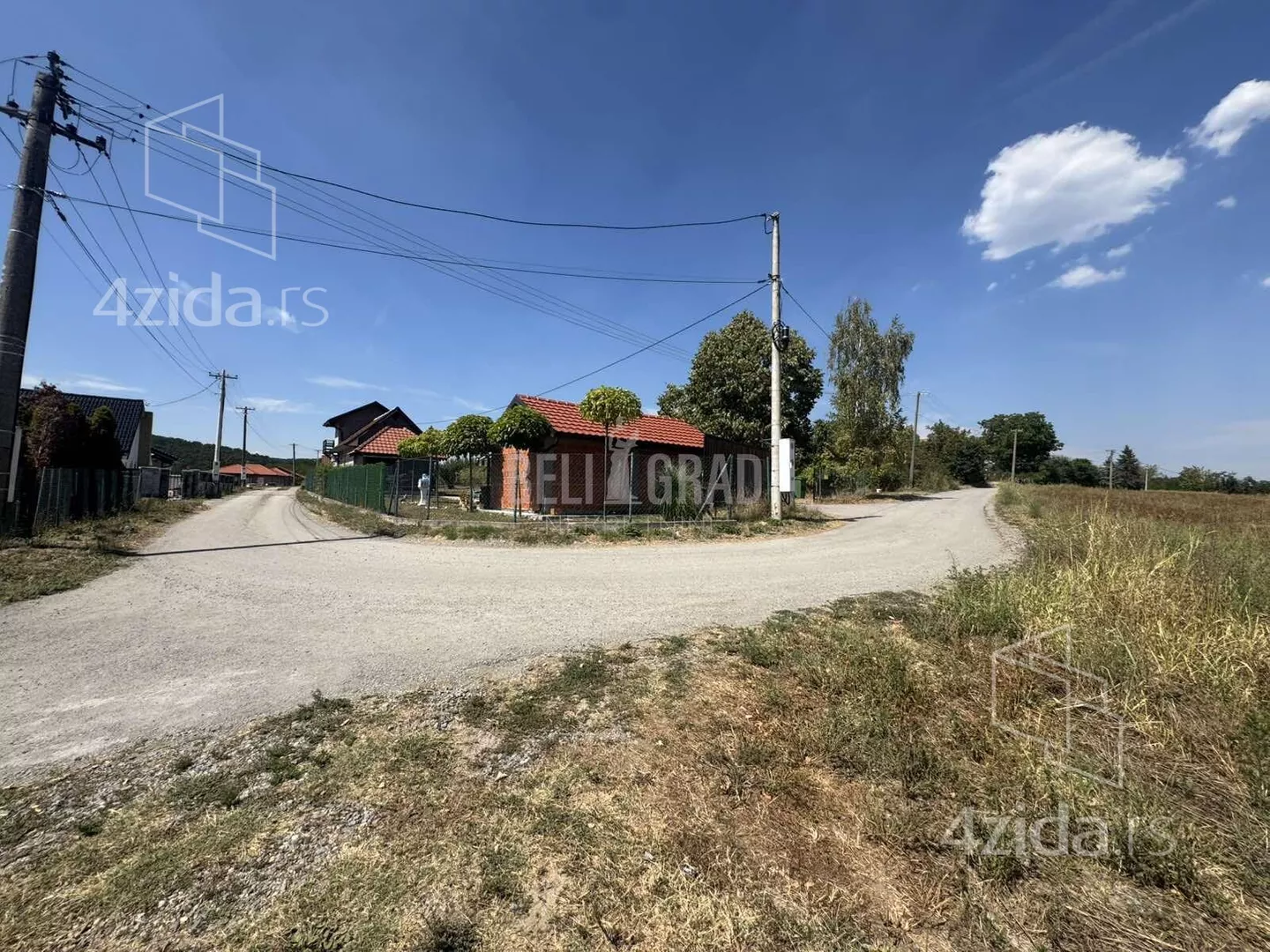 Plac | 4zida