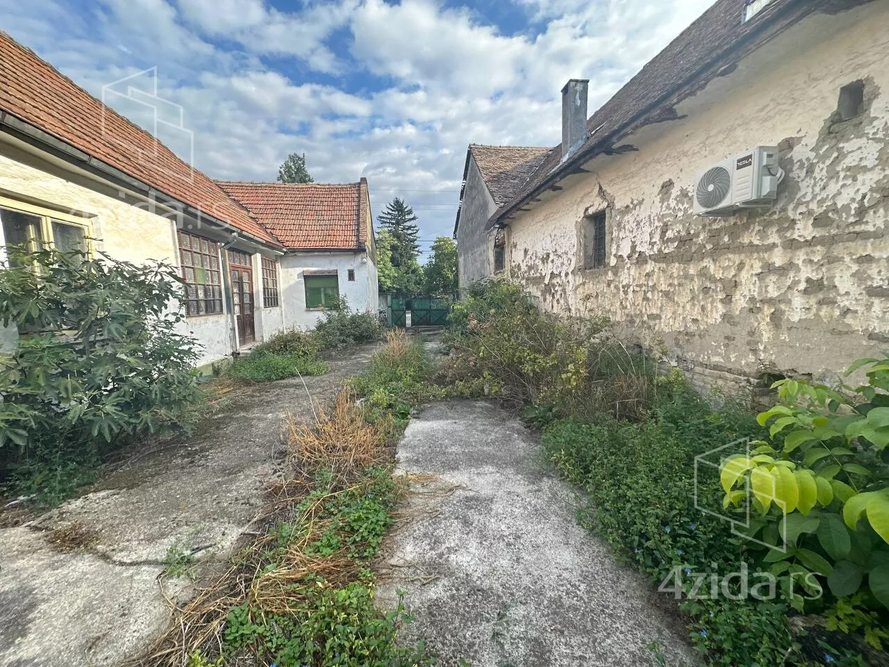 Građevinsko zemljište | 4zida