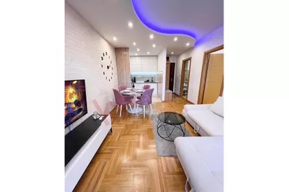 Miladina Pećinara | 4zida.rs