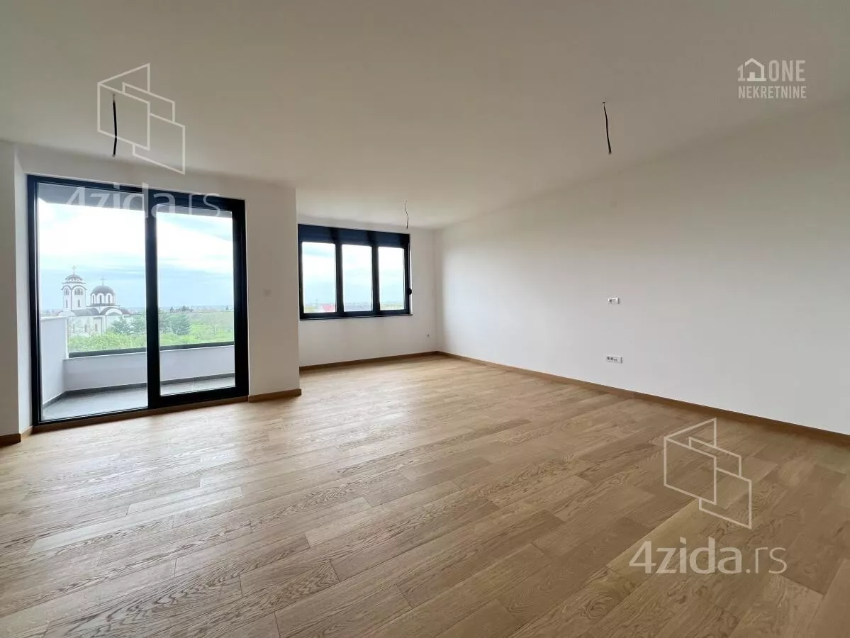 Četvoroiposoban stan | 4zida