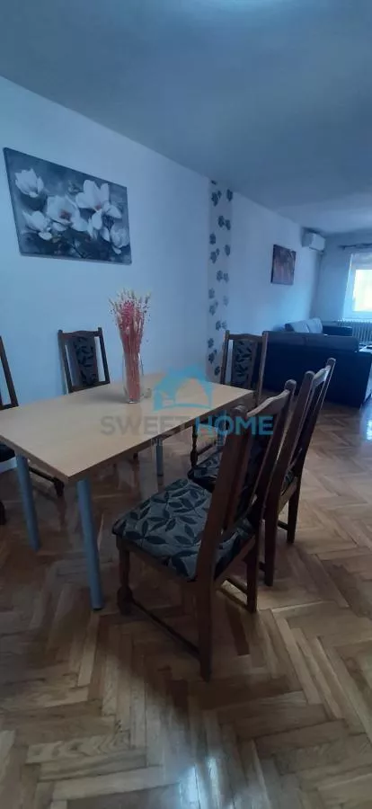 Sanska | 4zida.rs