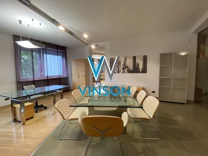 Petra Drapšina | 4zida.rs