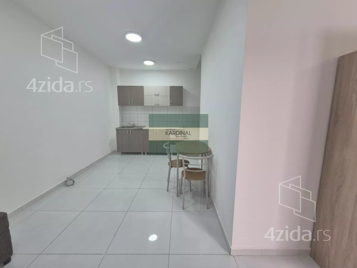 Garsonjera | 4zida