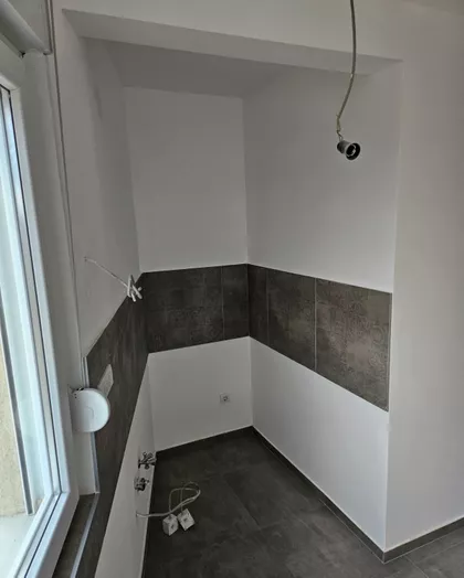 Nine Kirsanove | 4zida.rs