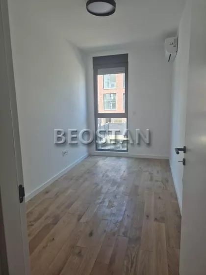 Pregrevica | 4zida.rs