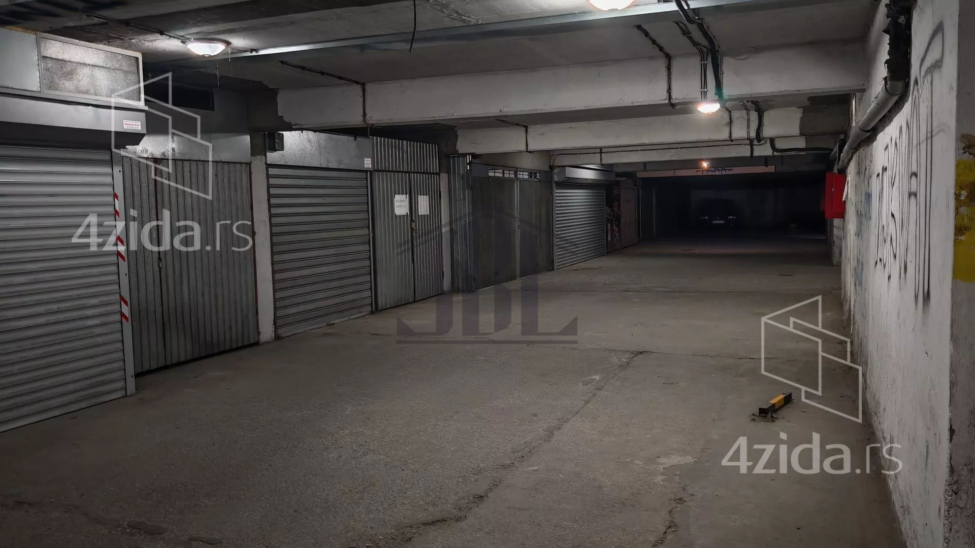Garaža/Parking | 4zida
