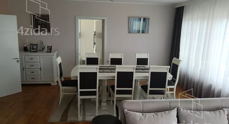 3-etažna kuća | 4zida